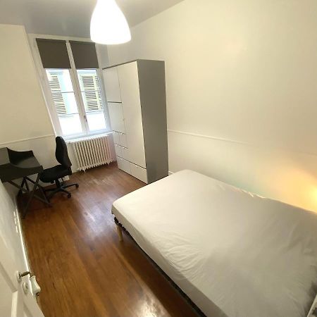 Floydroom'S Pau Chambre Hotes Dans Appartement Partage Proche Chateau 外观 照片