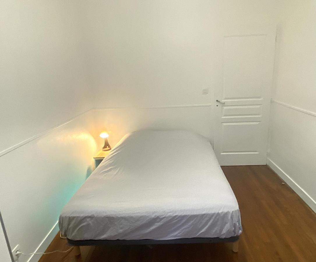 Floydroom'S Pau Chambre Hotes Dans Appartement Partage Proche Chateau 外观 照片